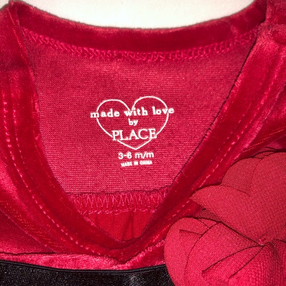 The children’s Place Red Velour Long Sleeve Dress - Picture 2 of 2